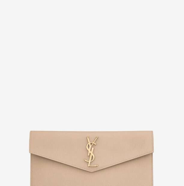 Ysl Beige Clutch Bag: Sắc Vàng Cho Sự Lịch Lãm Và Tinh Tế