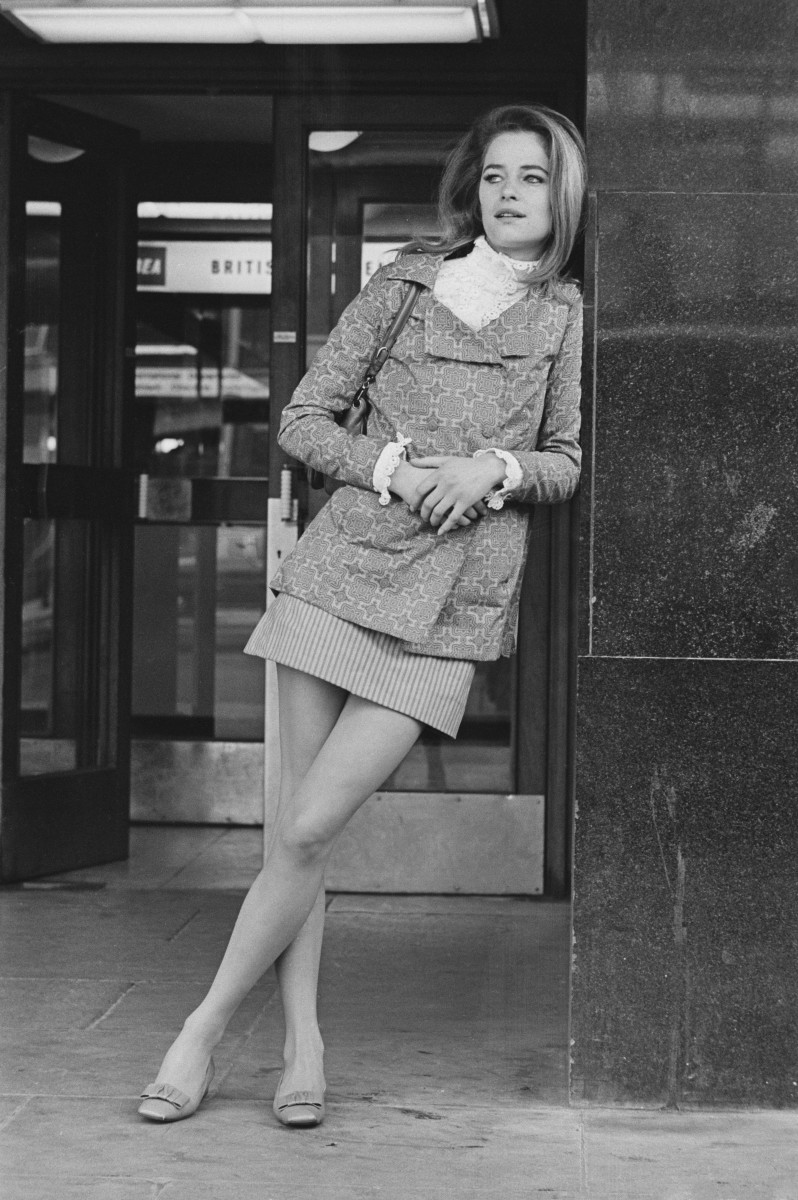 Great Outfits In Fashion History: Charlotte Rampling'S '60S Mini Skirt -  Fashionista