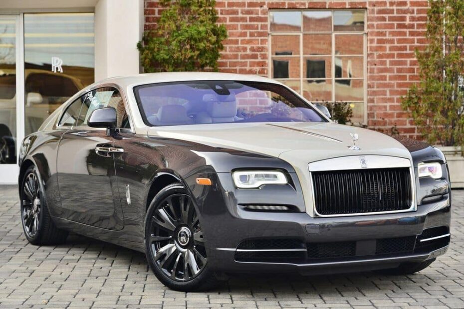 Xe Roll Royce Wraith: Sang Trọng Và Ấn Tượng