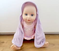 Can Baby Annabell Go In The Bath?